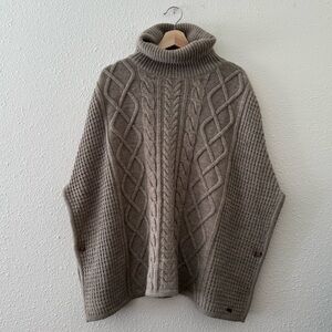 Barbour Court Cape in Oatmeal - Wool / Alpaca Blend